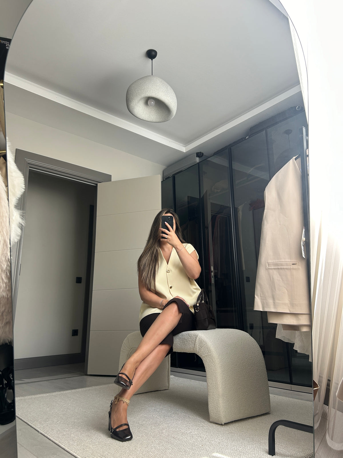 Oversize Yelek Aura — V Yaka, Gold Düğmeli